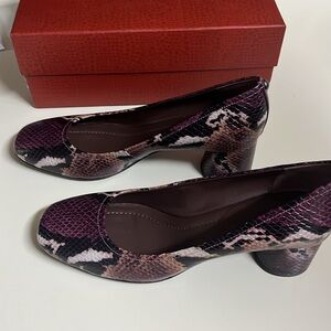 Donald Pliner block heels.  Size 8M.  NWOT